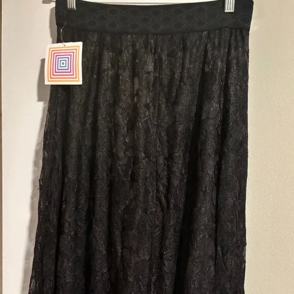 LulaRoe Black Lace Lucy skirt Size: Medium - Picture 2 of 11